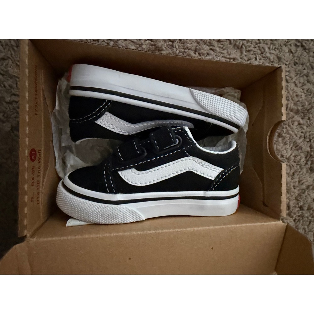 Vans Old Skool V Toddler Shoes Black White Suede Canvas BLK Size 4.0 TD
